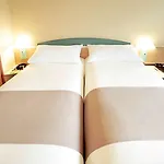 فندق Ibis Centre ليْ