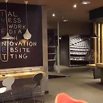 Ibis Centre ホテル