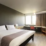Ibis Centre فندق