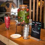 阿勒斯中心宜必思酒店 酒店