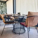Ibis Centre فندق ليْ