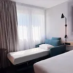 Ibis Centre 3*