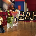 阿勒斯中心宜必思酒店 酒店 3*