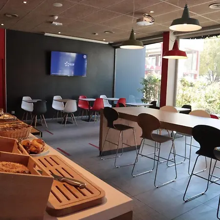 Ibis Centre 3* Alès