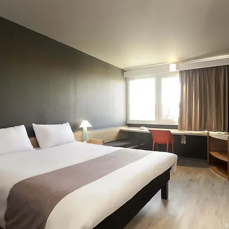 Ibis Centre Отель