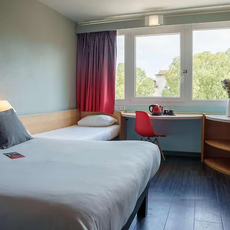Ibis Centre Hotel