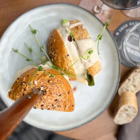 Ibis Centre Hotel 3*