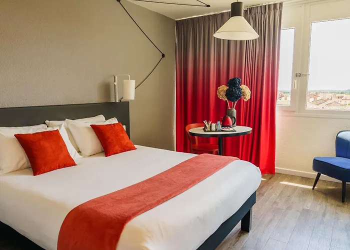 Ibis Centre 3*