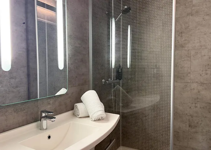 Ibis Centre 3*