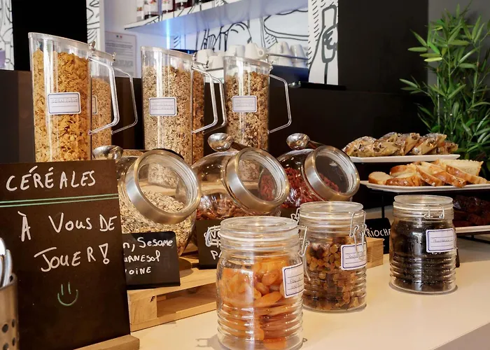 Hotel Ibis Centre 3*